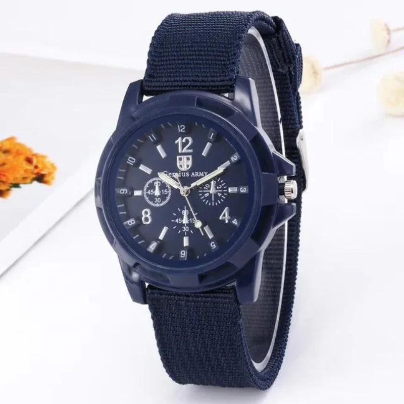 ساعة كوارتز بحزام قماش للرجال و النساء product image